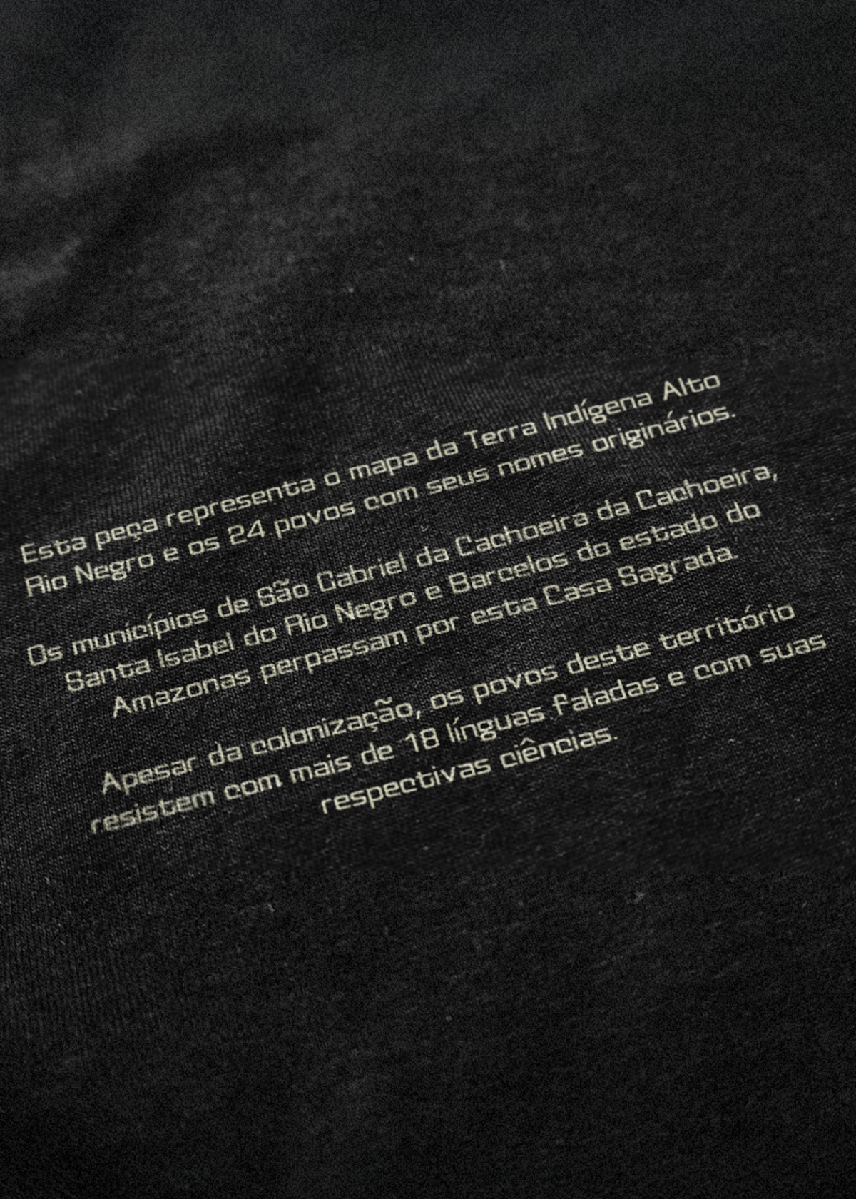 Kit camisa 24 povos + sabonete corporal MOMA | TUCUM