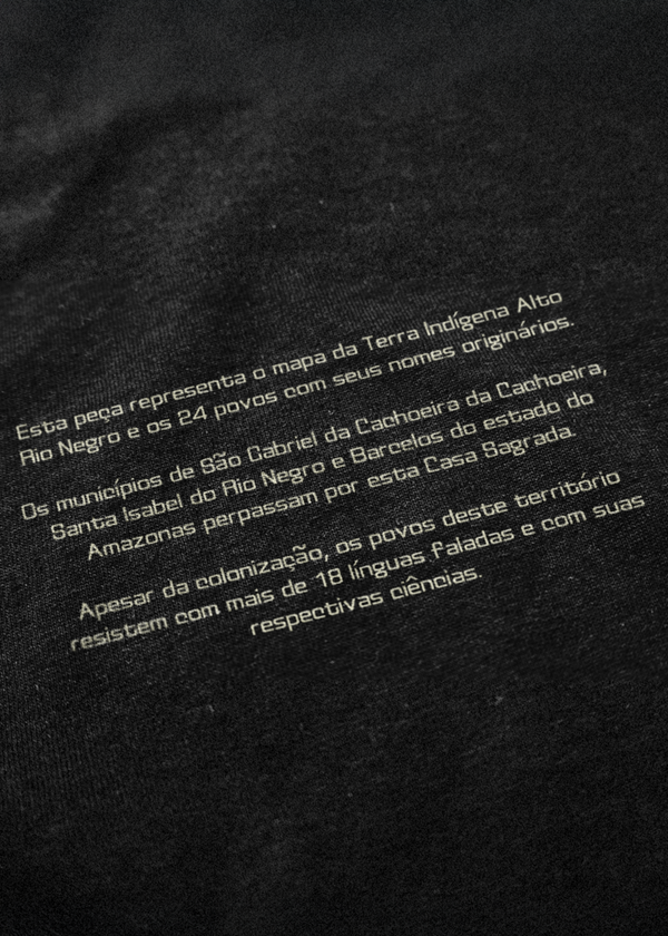 Kit camisa 24 povos + sabonete corporal MOMA | TUCUM