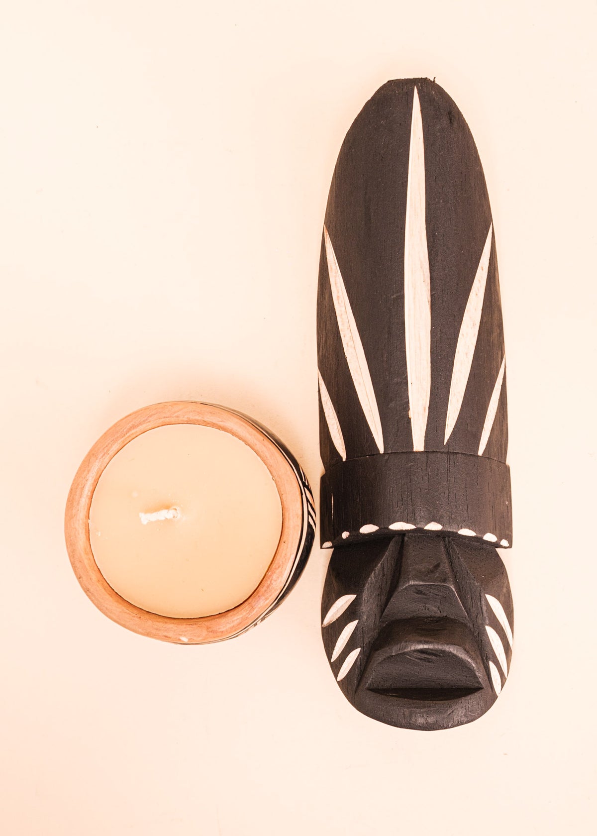 Kit máscara indígena Ticuna + Vela na cerâmica Waurá | Tucum Brasil