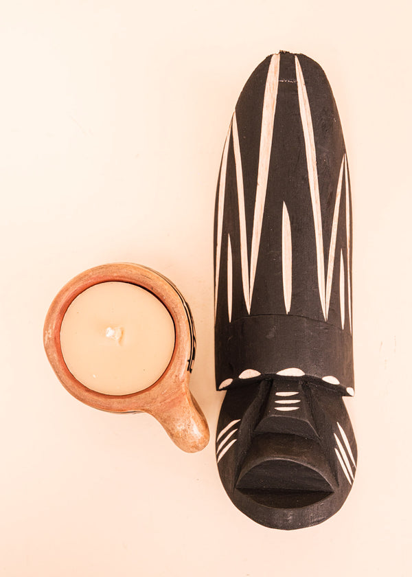 Kit máscara indígena Ticuna + Vela na cerâmica Waurá | Tucum Brasil