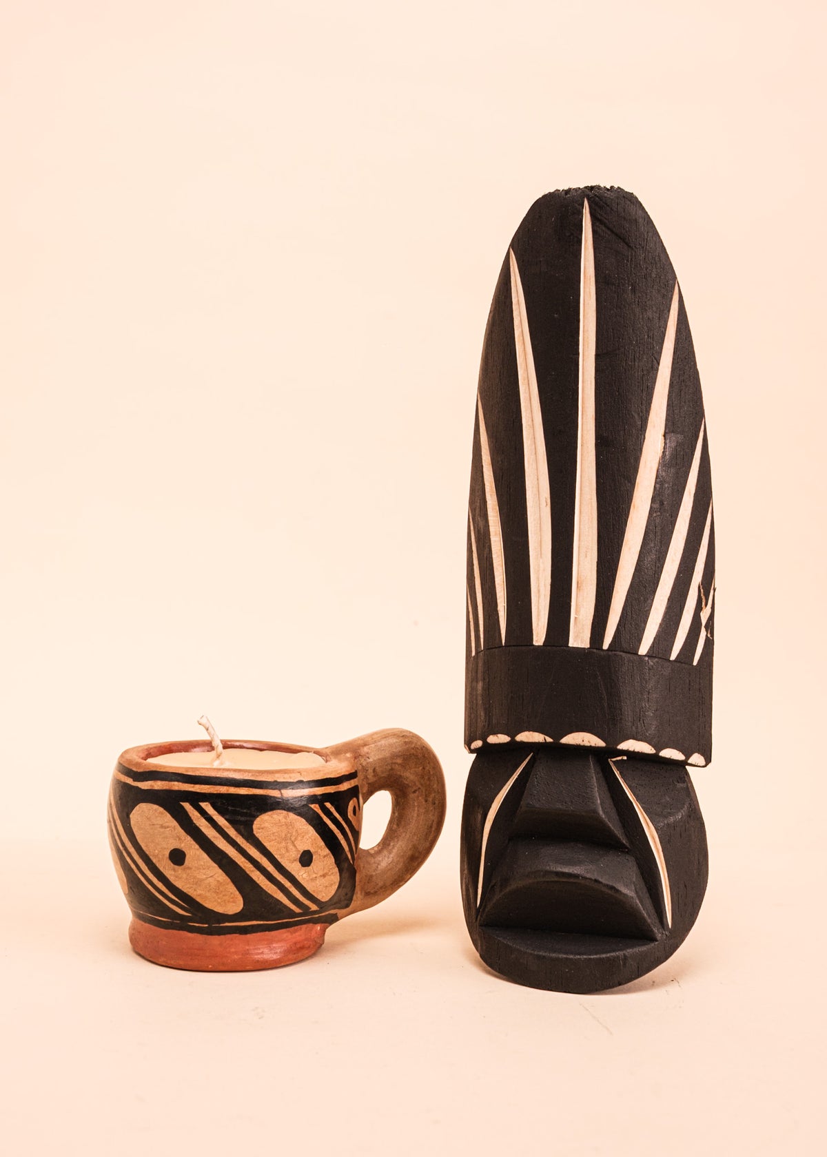 Kit máscara indígena Ticuna + Vela na cerâmica Waurá | Tucum Brasil