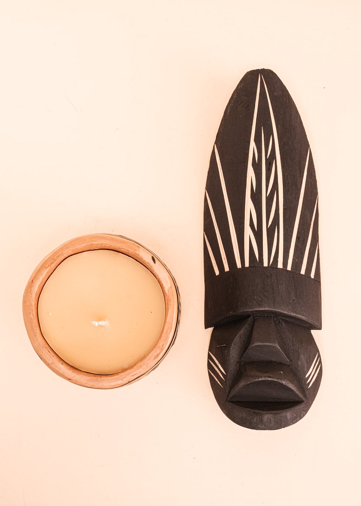 Kit máscara indígena Ticuna + Vela na cerâmica Waurá | Tucum Brasil