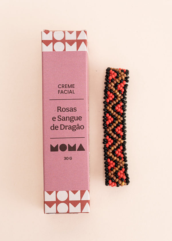 Kit pulseira indígena Waurá + Creme facial Rosas MOMA | TUCUM