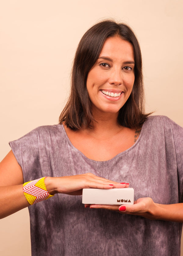 Kit pulseira indígena Kuikuro + mini kit viagem MOMA | Tucum Brasil