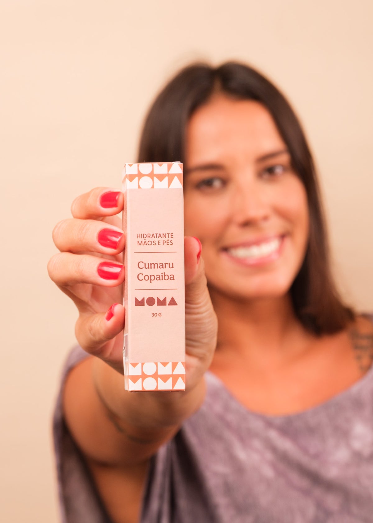 Kit pulseira indígena Mehinako + Creme hidratante Cumaru e Copaíba MOMA | Tucum Brasil