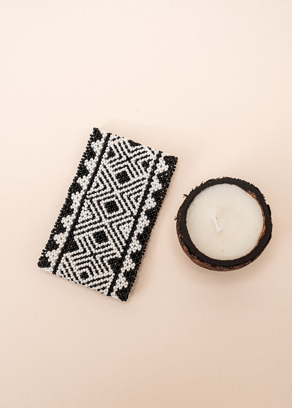 Kit pulseira Waurá + Vela aromática | TUCUM