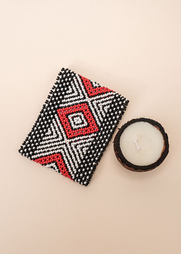 Kit pulseira Kamayurá + Vela aromática | TUCUM