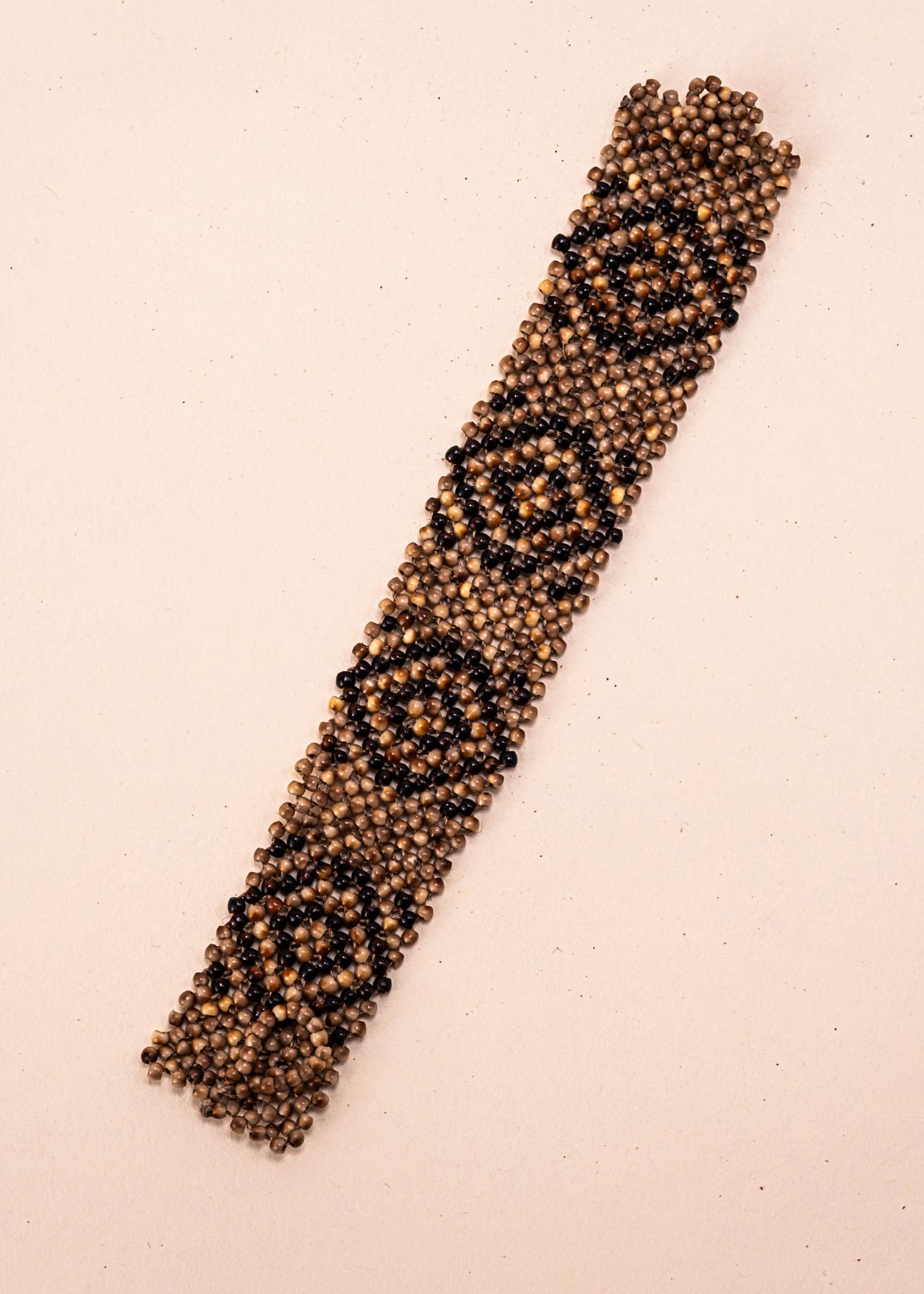 Pulseira Krahô - Joia indígena | Tucum Brasil Imagem secundária do produto