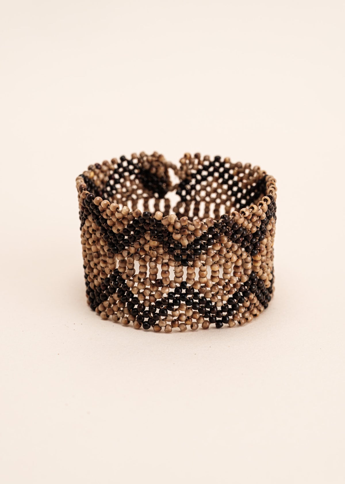 Pulseira indígena de sementes | Krahô