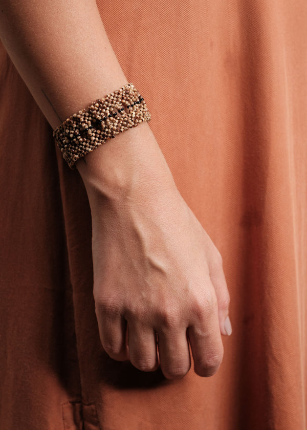 Pulseira indígena de sementes | Krahô