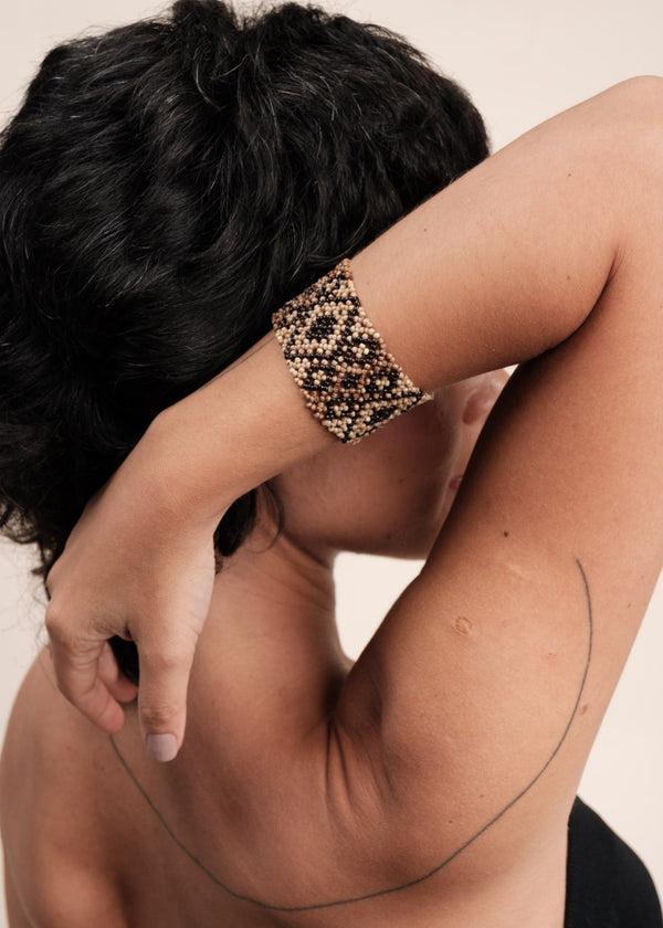 Pulseira indígena de sementes | Krahô