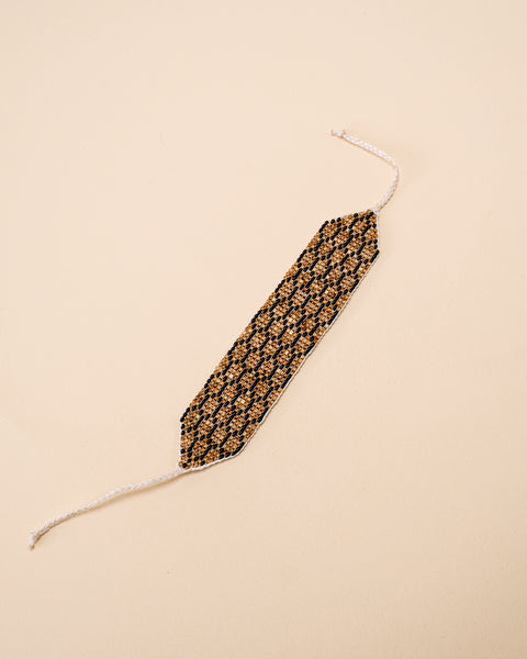 Pulseira de Miçangas e Sementes | Gavião