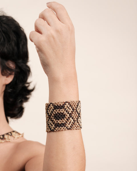 Pulseira indígena de sementes | Krahô