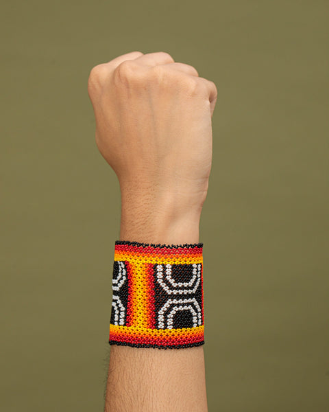 Pulseira Waurá - Joia Indígena | Tucum Brasil