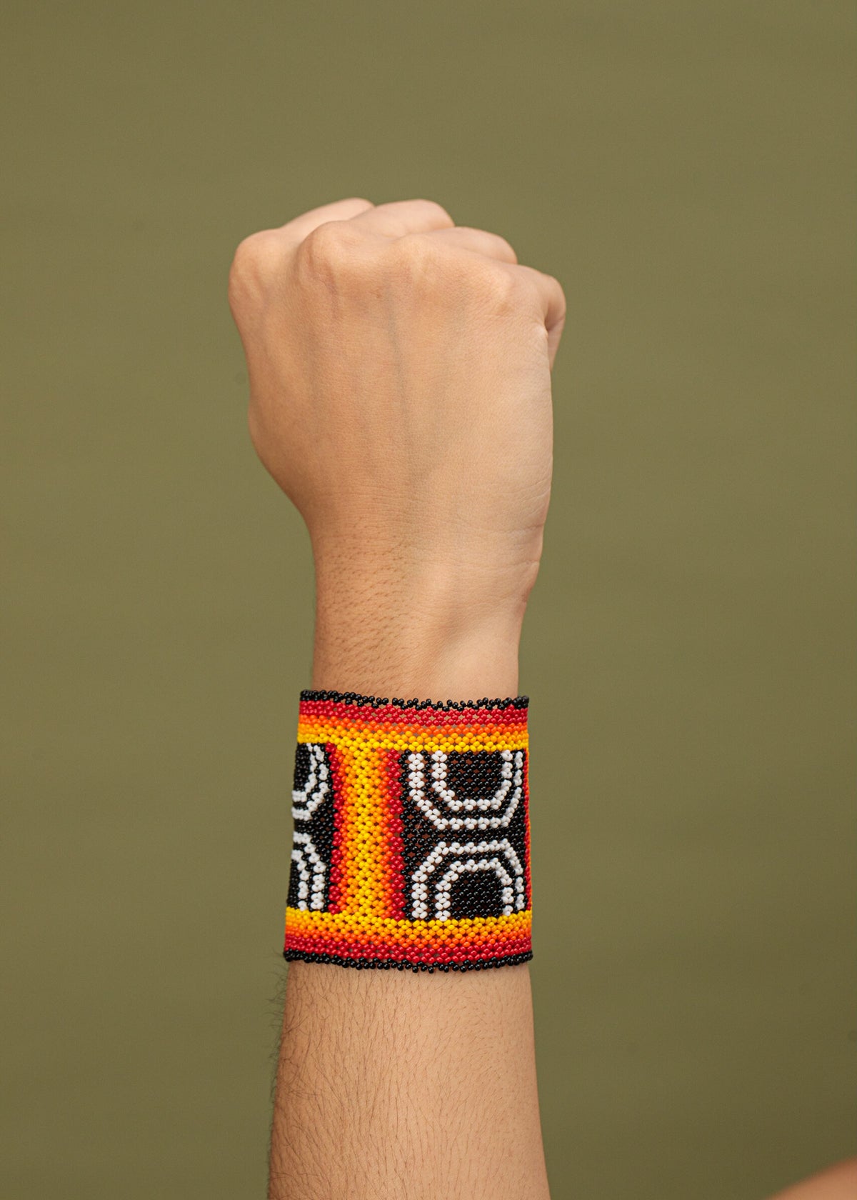 Pulseira Waurá - Joia Indígena | Tucum Brasil