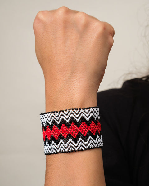 Pulseira Waurá - Joia Indígena | Tucum Brasil