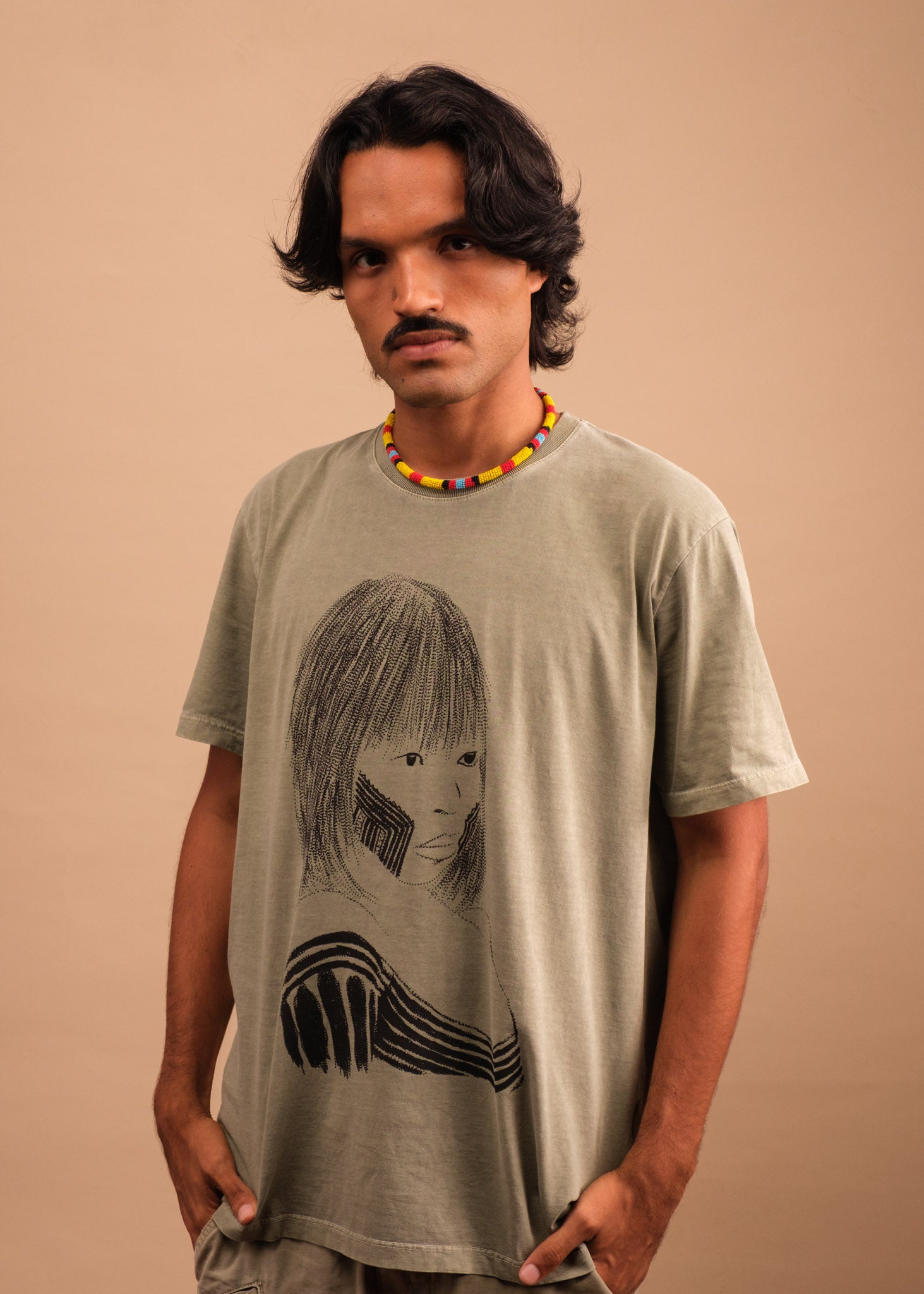 Camiseta Menprire - Arte indígena Kayapó | Tucum Brasil Imagem principal do produto
