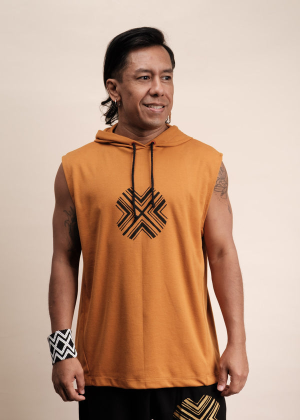 Camiseta com capuz - União dos povos | WAN WAN