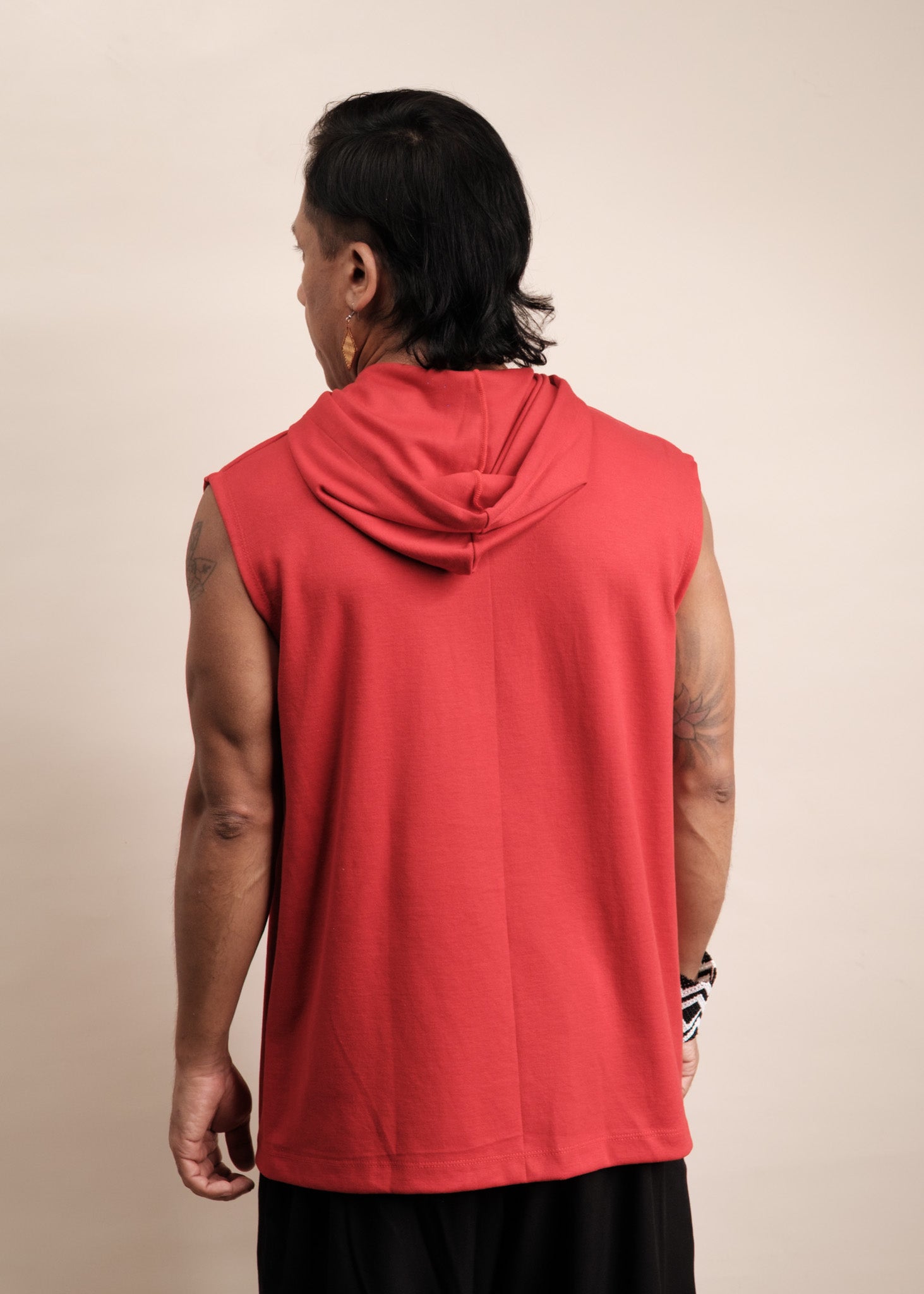 Camiseta com capuz - União dos povos | WAN WAN Imagem secundária do produto