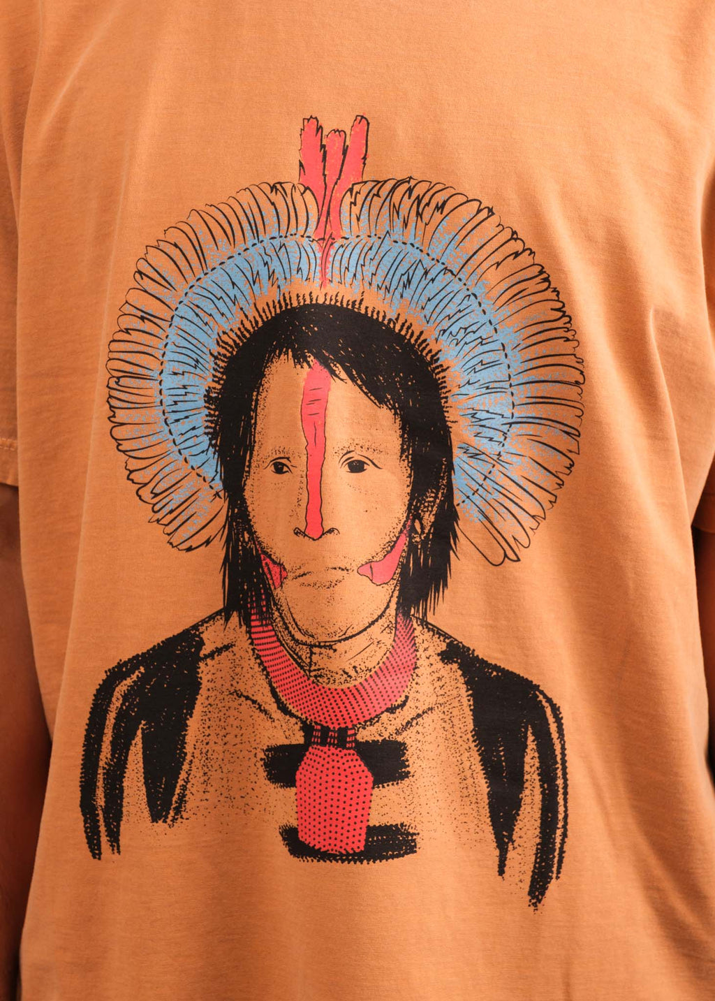 Camiseta Cacique - Arte indígena Kayapó | Tucum Brasil