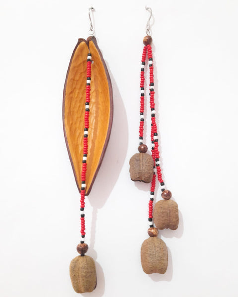 Brincos de miçangas e sementes | TWINS, As cariocas