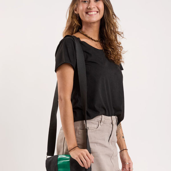 Bolsa Carteiro Bossa Nova Preta/Verde | bossapack