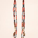 Os Brincos indígenas de miçangas e de sementes são únicos e feitos à mão pelos povos originários do Brasil. São carregados de força e beleza. Conheça as artes feitas à mão pelos povos indígenas do Brasil. Adquira a sua agora, garanta 6% de desconto no PIX