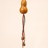 Os Brincos indígenas de miçangas e de sementes são únicos e feitos à mão pelos povos originários do Brasil. São carregados de força e beleza. Conheça as artes feitas à mão pelos povos indígenas do Brasil. Adquira a sua agora, garanta 6% de desconto no PIX