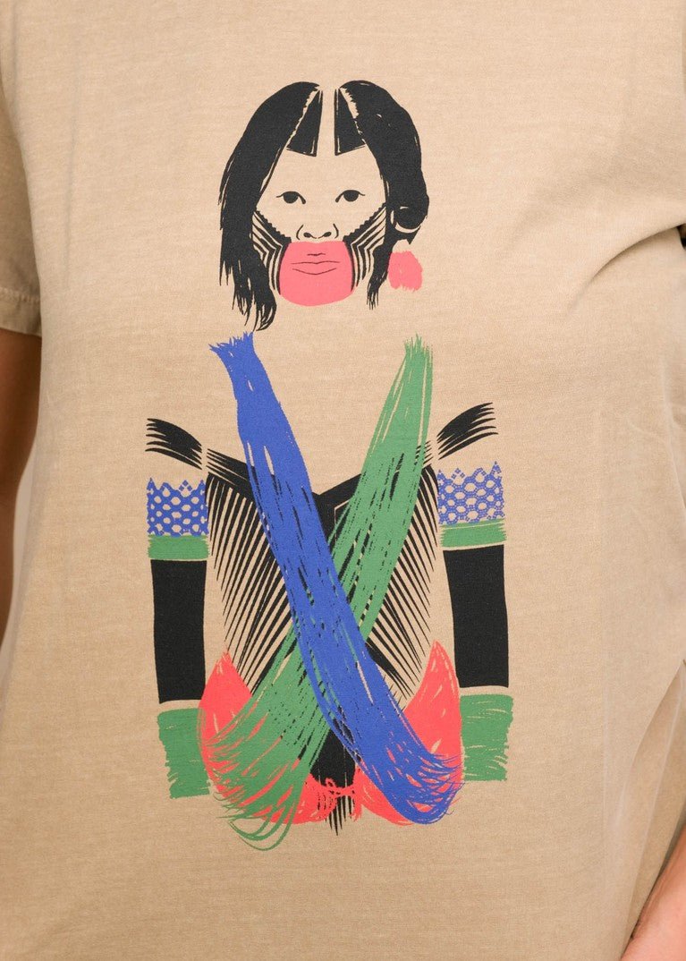 Camiseta Festa das Mulheres - Arte indígena Kayapó Imagem secundária do produto