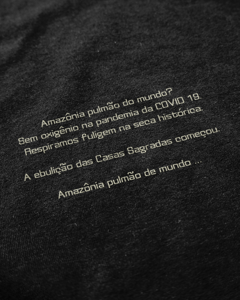 Kit camisa Pulmão do Universo + sabonete corporal MOMA | TUCUM