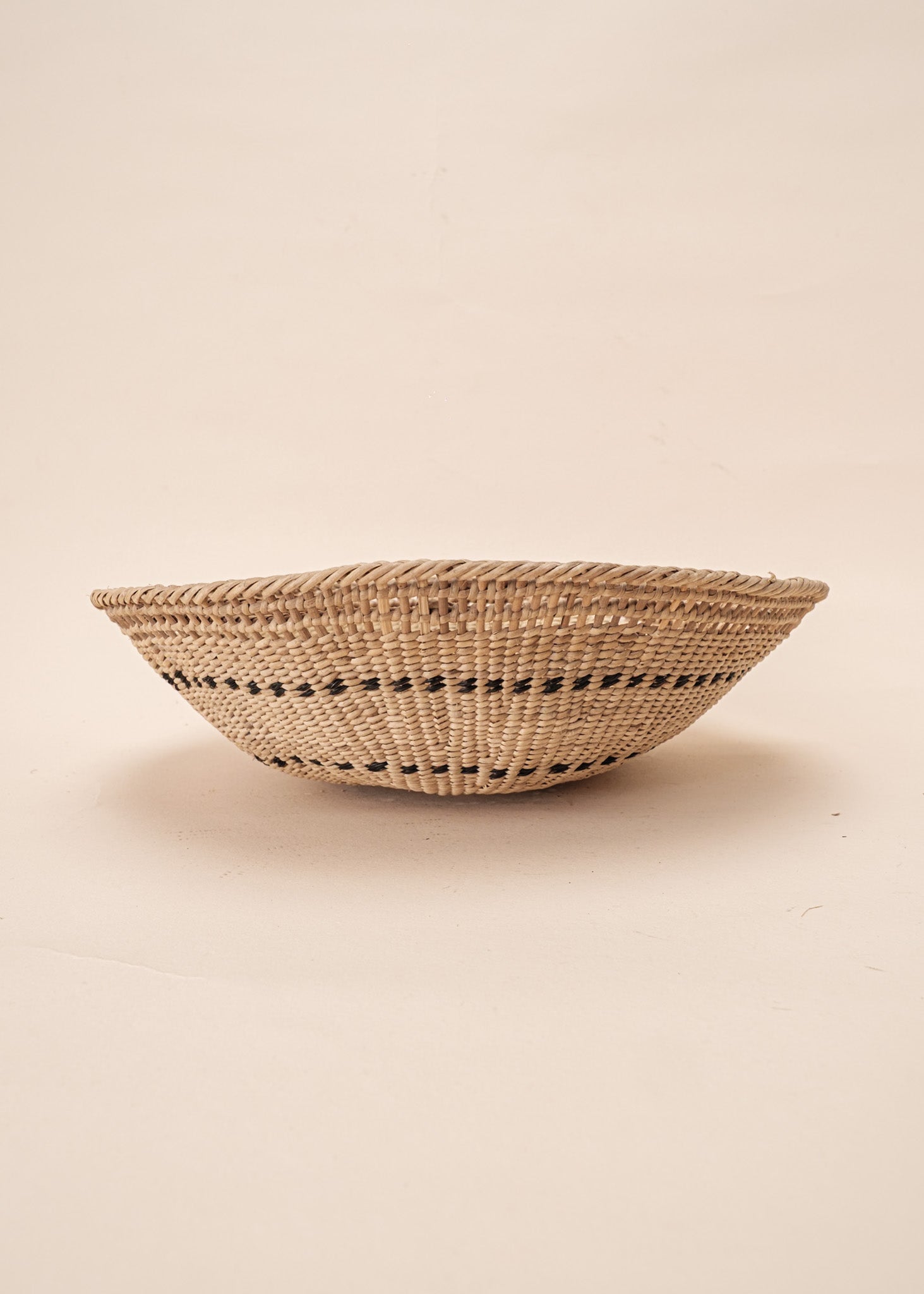Cesto Xotehe Yanomami - Arte indígena | Tucum Brasil Imagem principal do produto