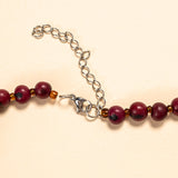 Os colares e gargantilhas indígenas de miçangas ou sementes são jóias feitas por mulheres, carregadas de força ancestral. Conheça as artes feitas à mão e confira a beleza do artesanato indígena. Confira os colares com desconto no nosso Bazar!