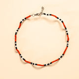 Os colares e gargantilhas indígenas de miçangas ou sementes são jóias feitas por mulheres, carregadas de força ancestral. Conheça as artes feitas à mão e confira a beleza do artesanato indígena. Confira os colares com desconto no nosso Bazar!