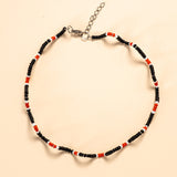 Os colares e gargantilhas indígenas de miçangas e sementes são jóias feitas por mulheres, carregadas de força ancestral. Conheça as artes feitas à mão e confira a beleza do artesanato indígena. Confira os colares com desconto no nosso Bazar!