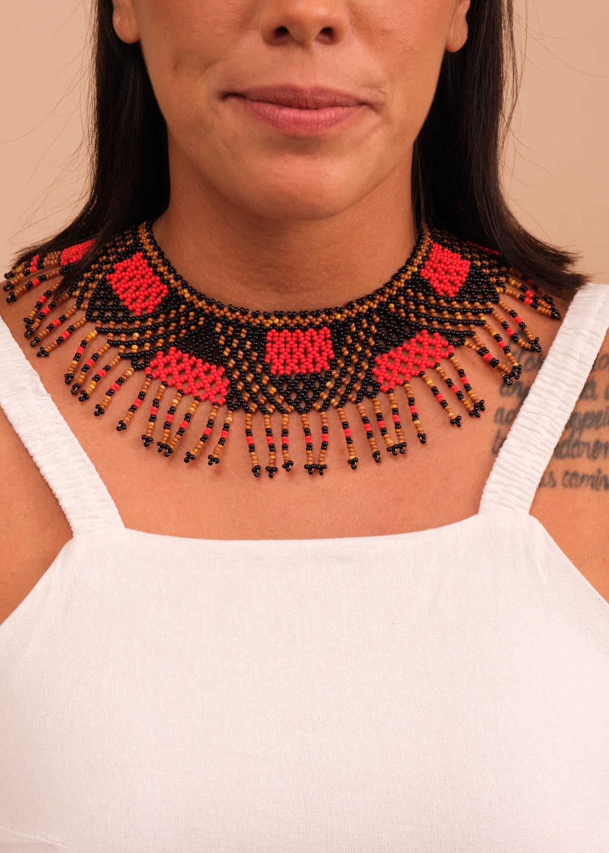 colares-waura-indigena-comprar-banner-site-tucum