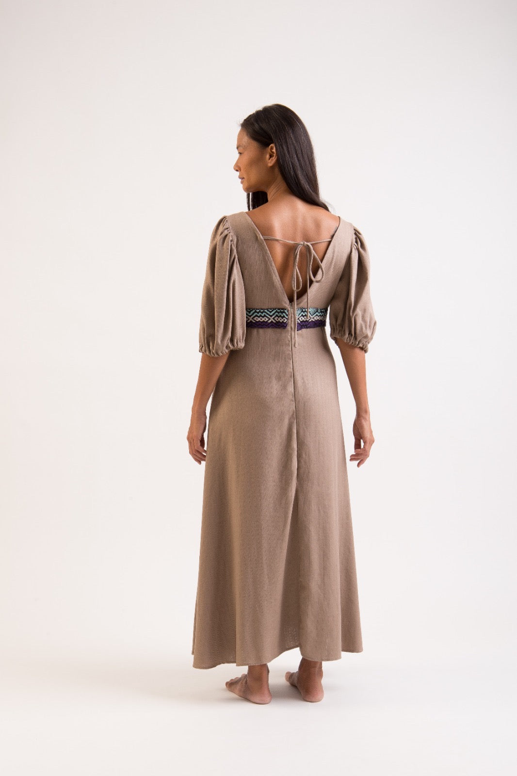 Vestido com bordado Huni Kuin | R.I.TO Imagem secundária do produto