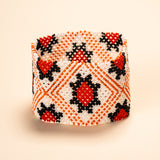 As pulseiras indígenas de miçangas ou sementes, possuem autenticidade e tradição para quem valoriza a cultura e a arte indígena. Conheça as artes feitas à mão e descubra a beleza do artesanato ancestral. Adquira a sua agora, garanta 6% de desconto no PIX
