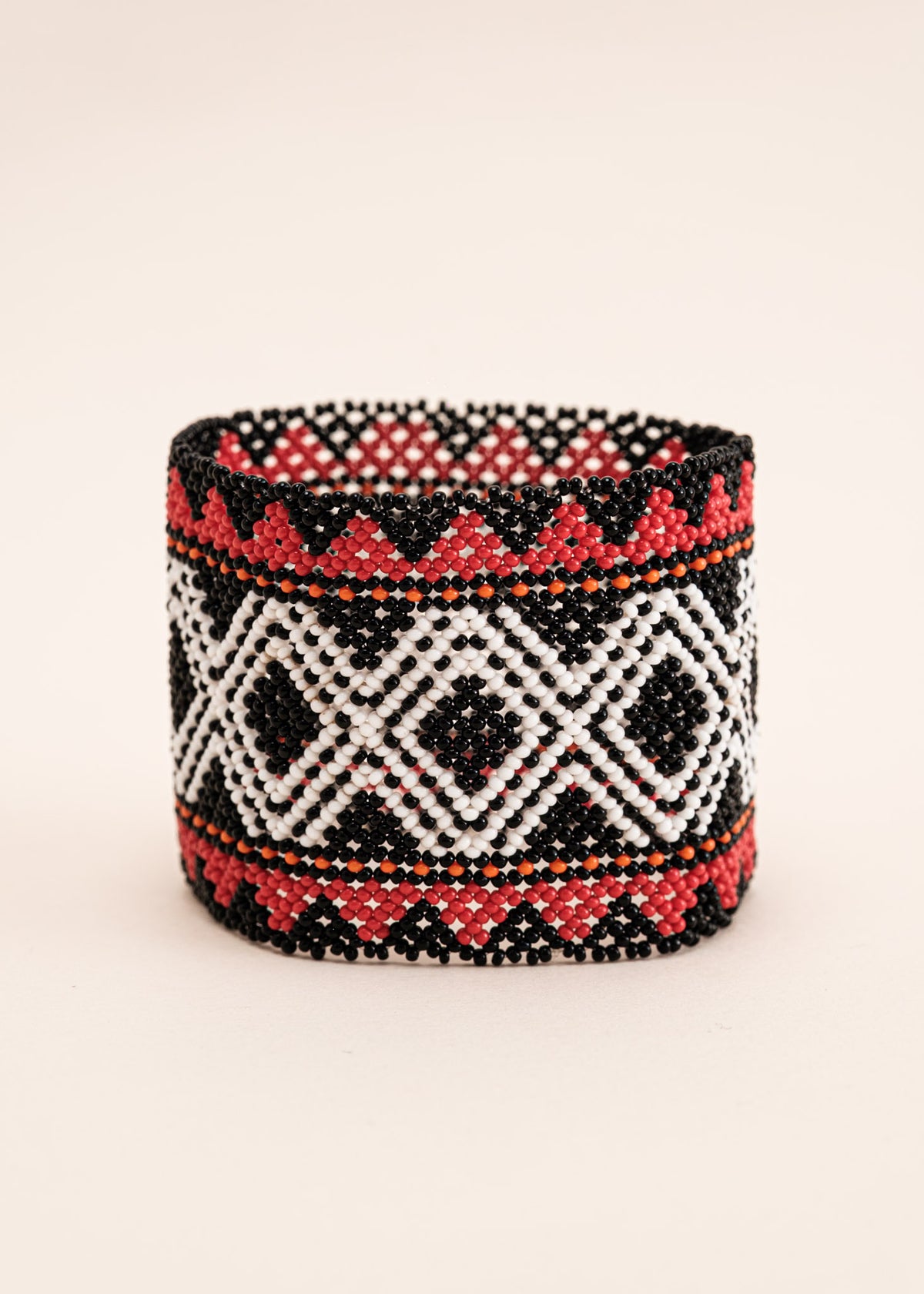 pulseira-waura-indigena-comprar-banner-site-tucum