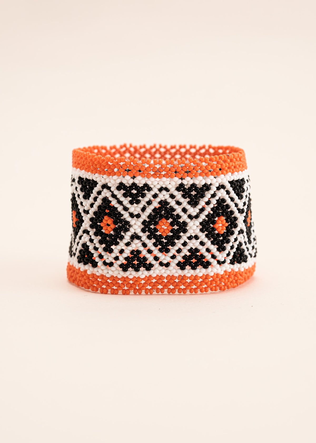 pulseira-waura-indigena-comprar-banner-site-tucum