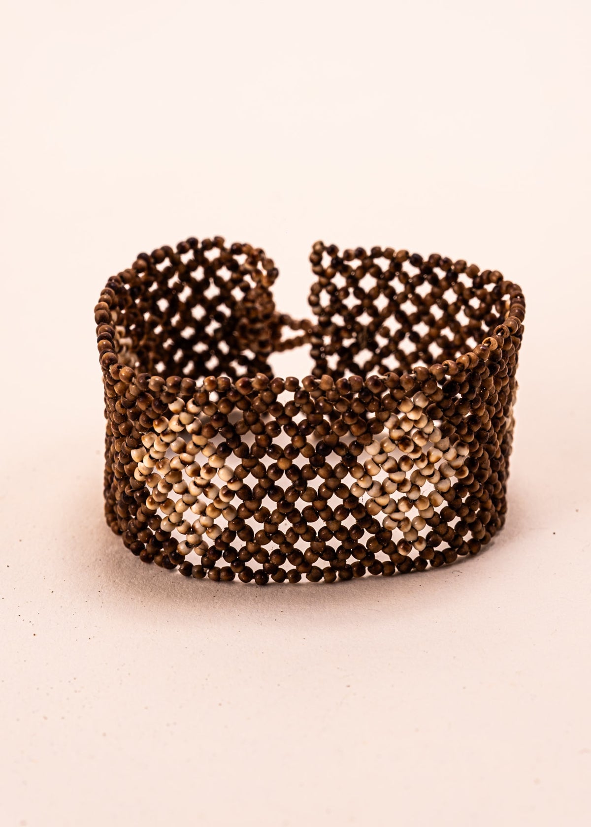pulseiras-kraho-indigena-comprar-banner-site-tucum