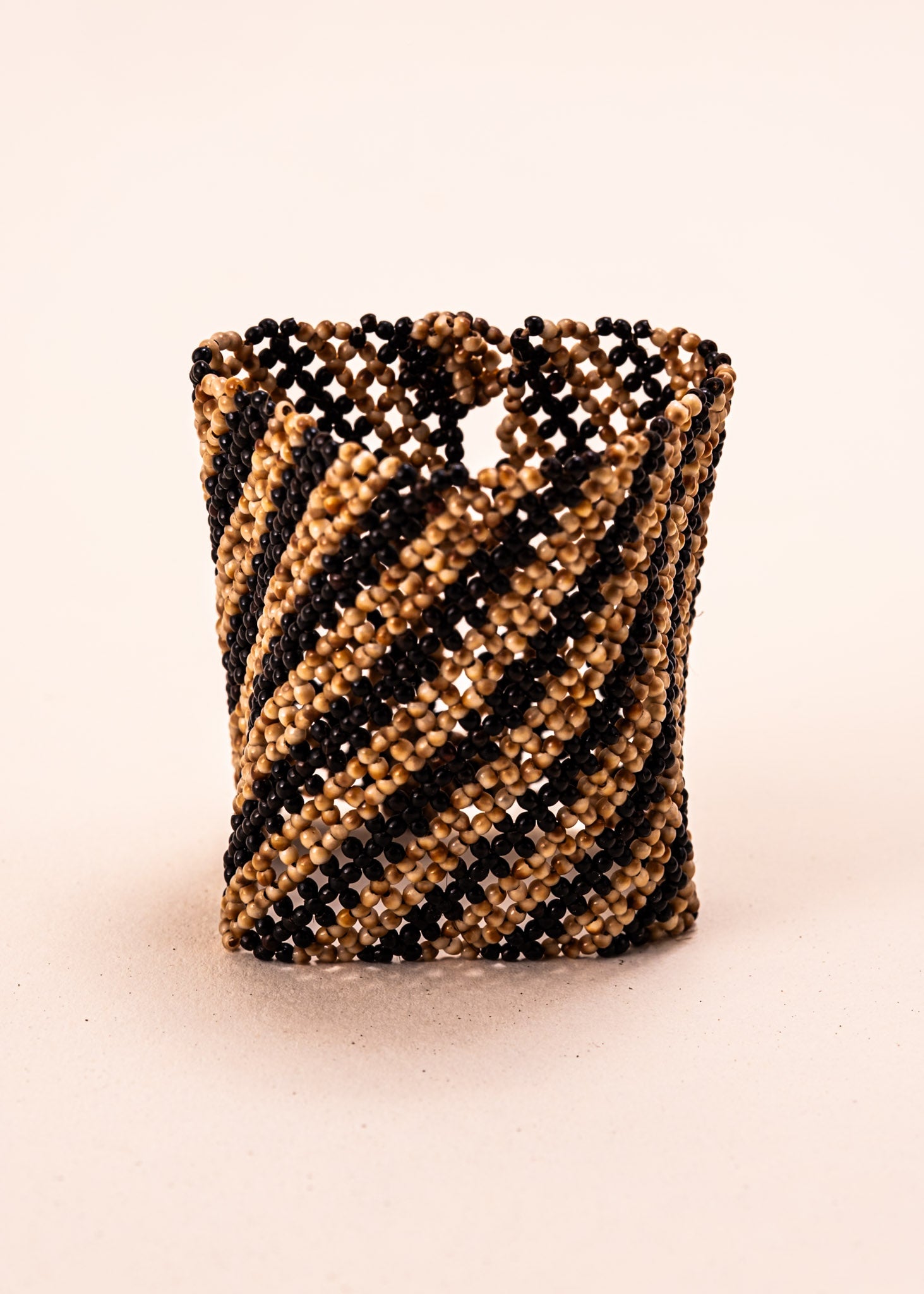 pulseiras-kraho-indigena-comprar-banner-site-tucum