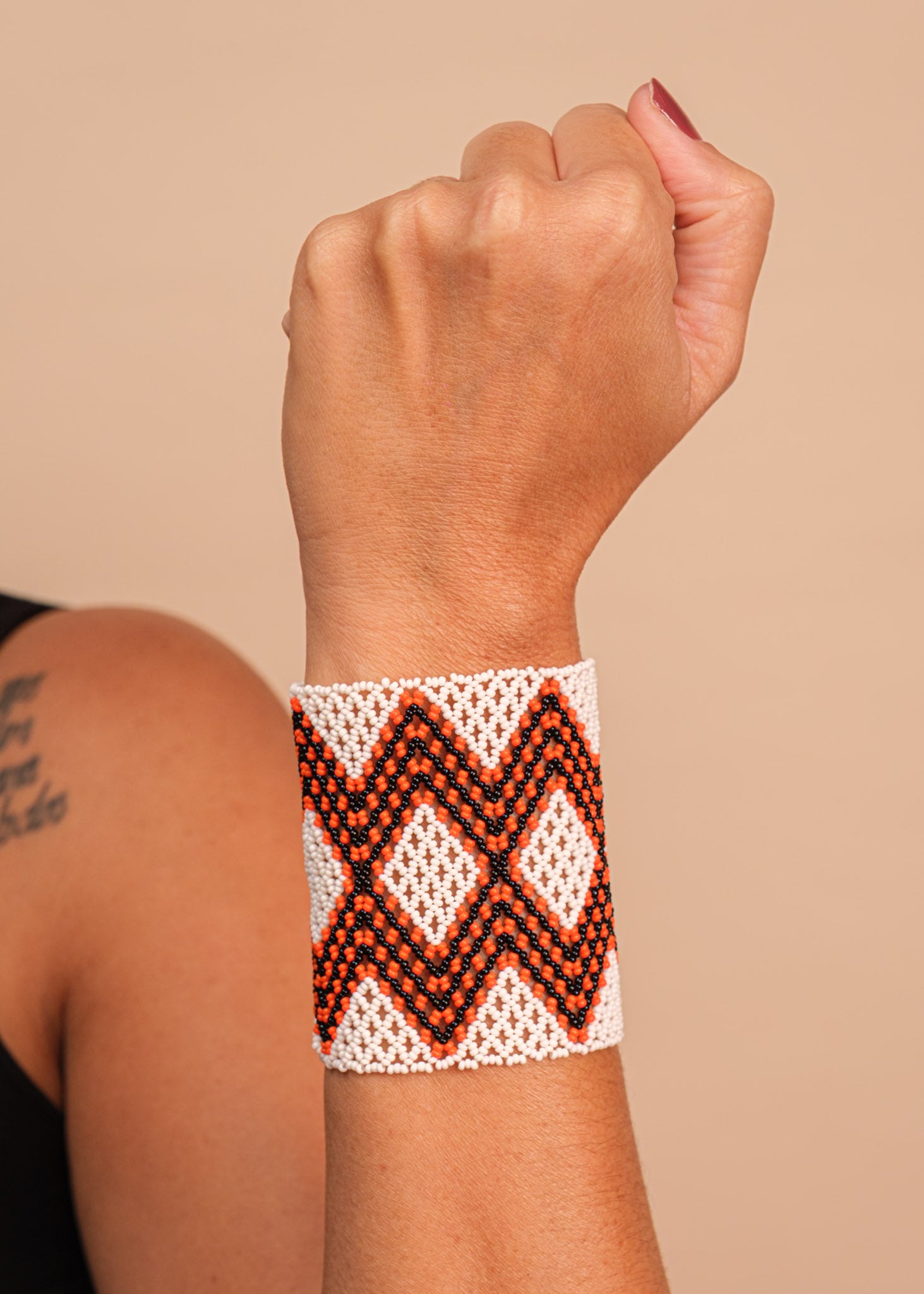 pulseiras-waura-indigena-comprar-banner-site-tucum
