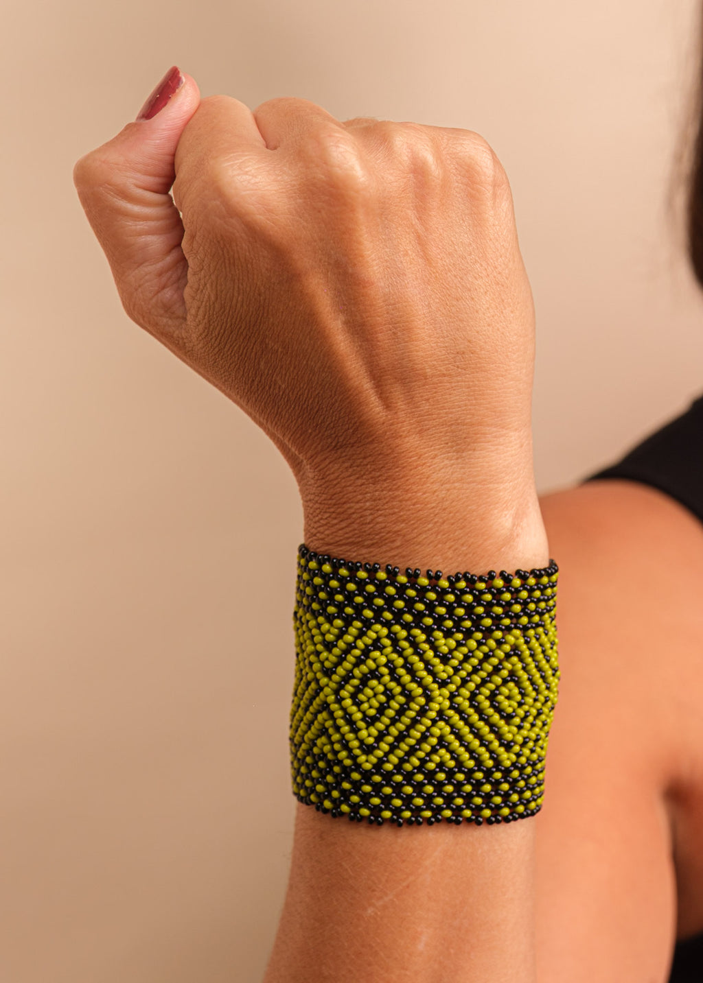 pulseiras-waura-indigena-comprar-banner-site-tucum