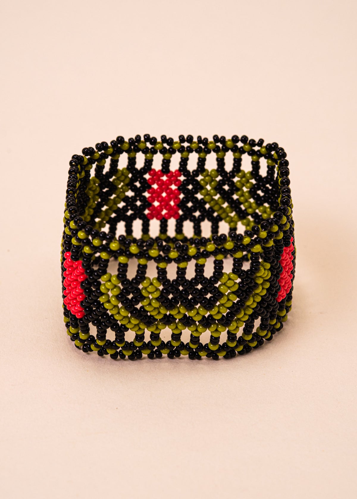 pulseiras-waura-indigena-comprar-banner-site-tucum