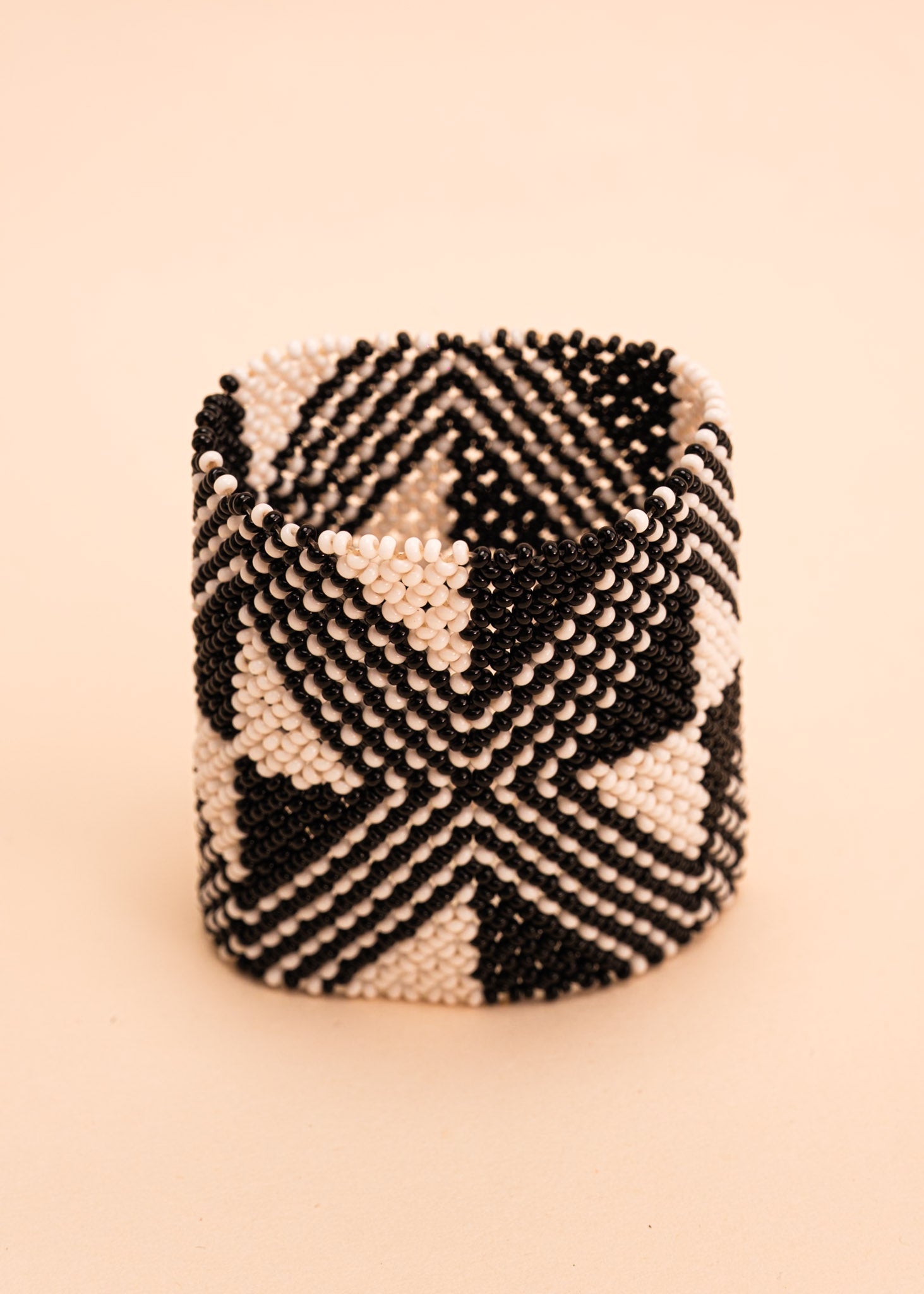pulseiras-waura-indigena-comprar-banner-site-tucum
