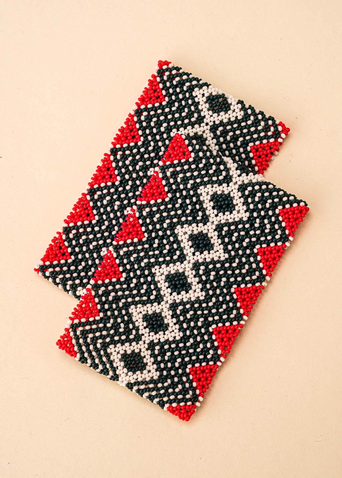 pulseiras-waura-indigena-comprar-banner-site-tucum