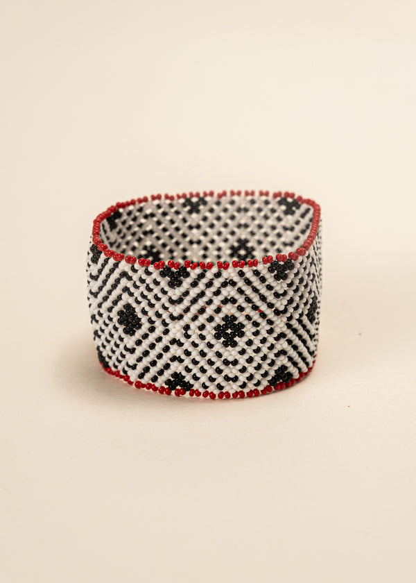 pulseiras-waura-indigena-comprar-banner-site-tucum