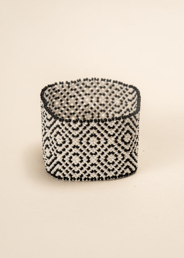 pulseiras-waura-indigena-comprar-banner-site-tucum