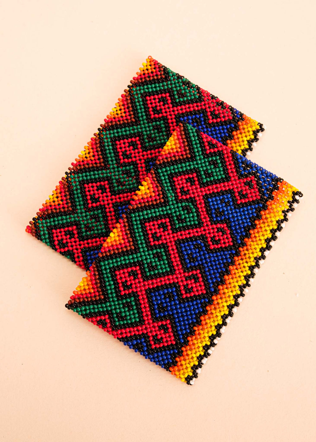 pulseiras-waura-indigena-comprar-banner-site-tucum