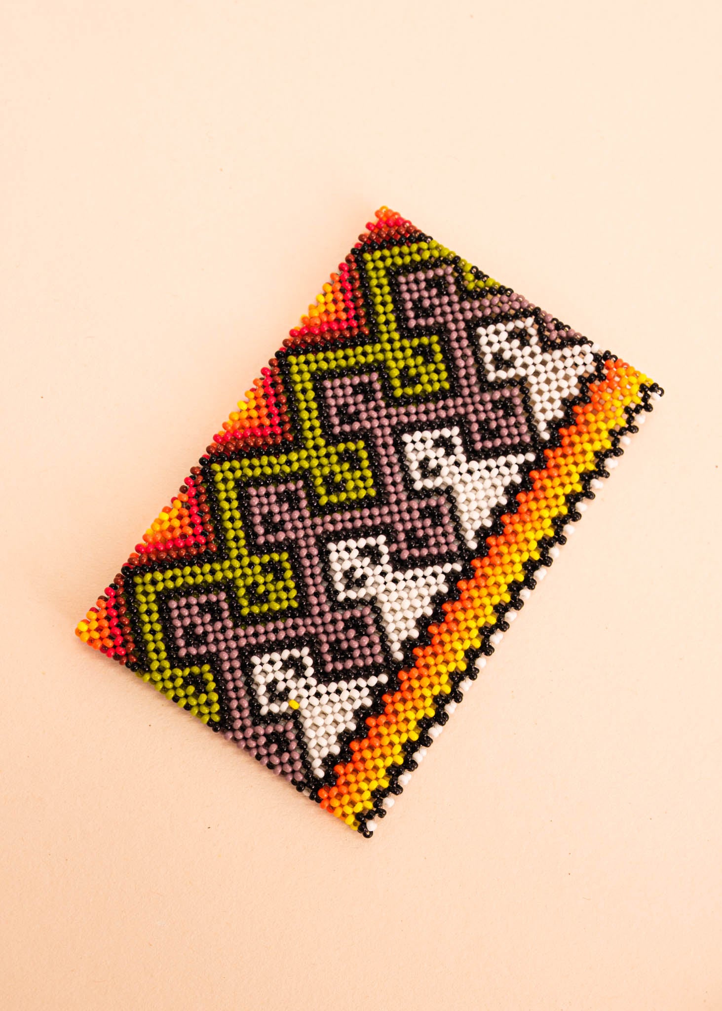 pulseiras-waura-indigena-comprar-banner-site-tucum Imagem principal do produto